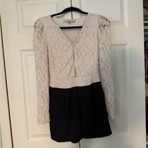 Guess Los Angeles White Label Top